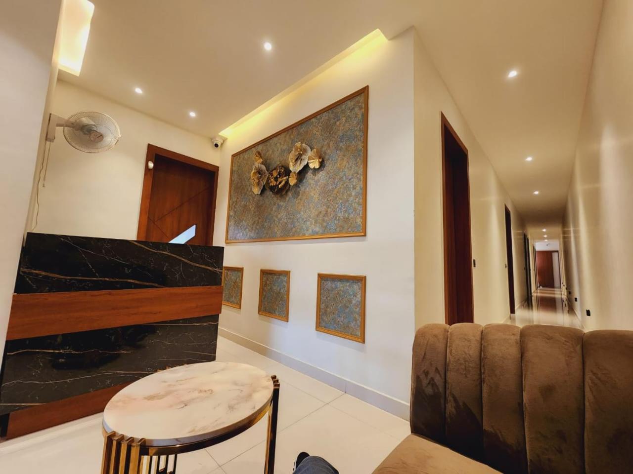 Shehnai Hotel And Banquet Hisar Екстер'єр фото